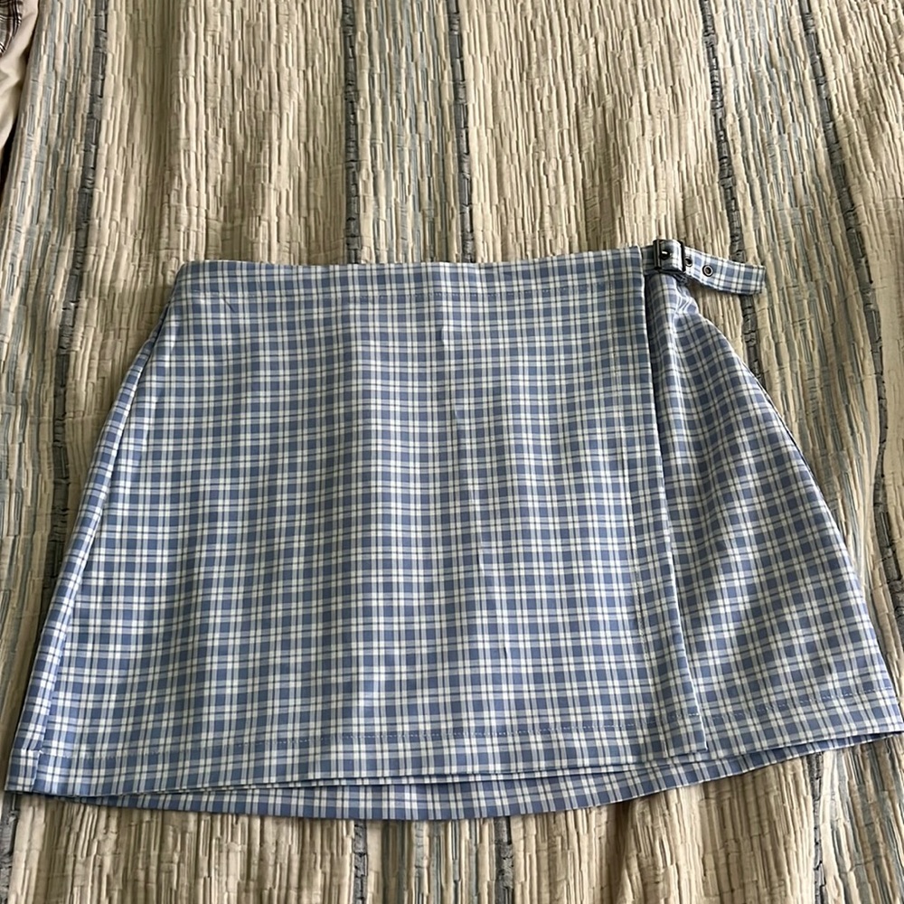 Plaid mini skirt